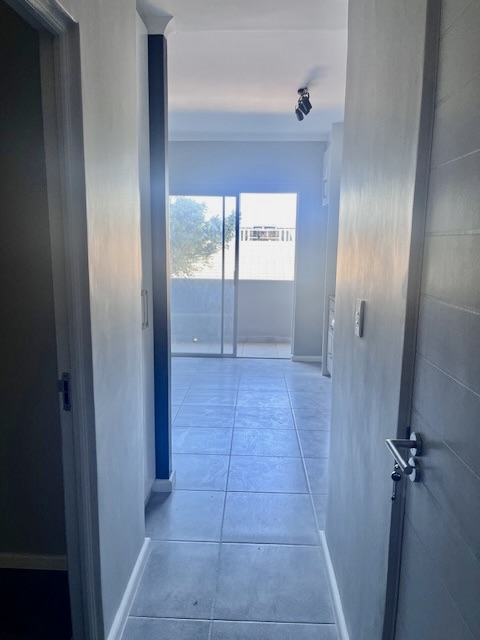 1 Bedroom Property for Sale in Table View Western Cape